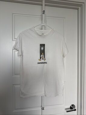 White 'SWIMMING' By MAC MILLER Graphic Crew Neck Tee